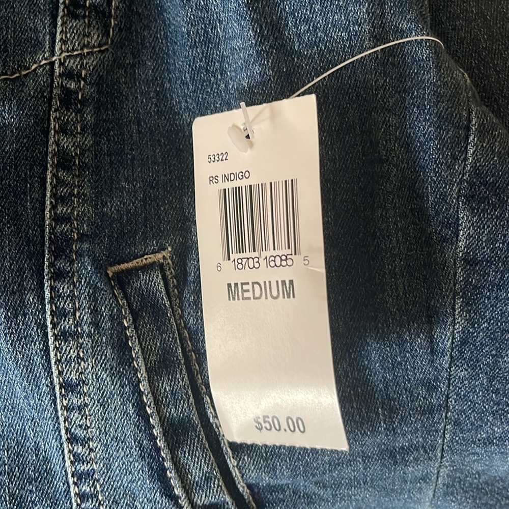 NWT. Denim vest by Live a Little size medium - Picture 5 of 6